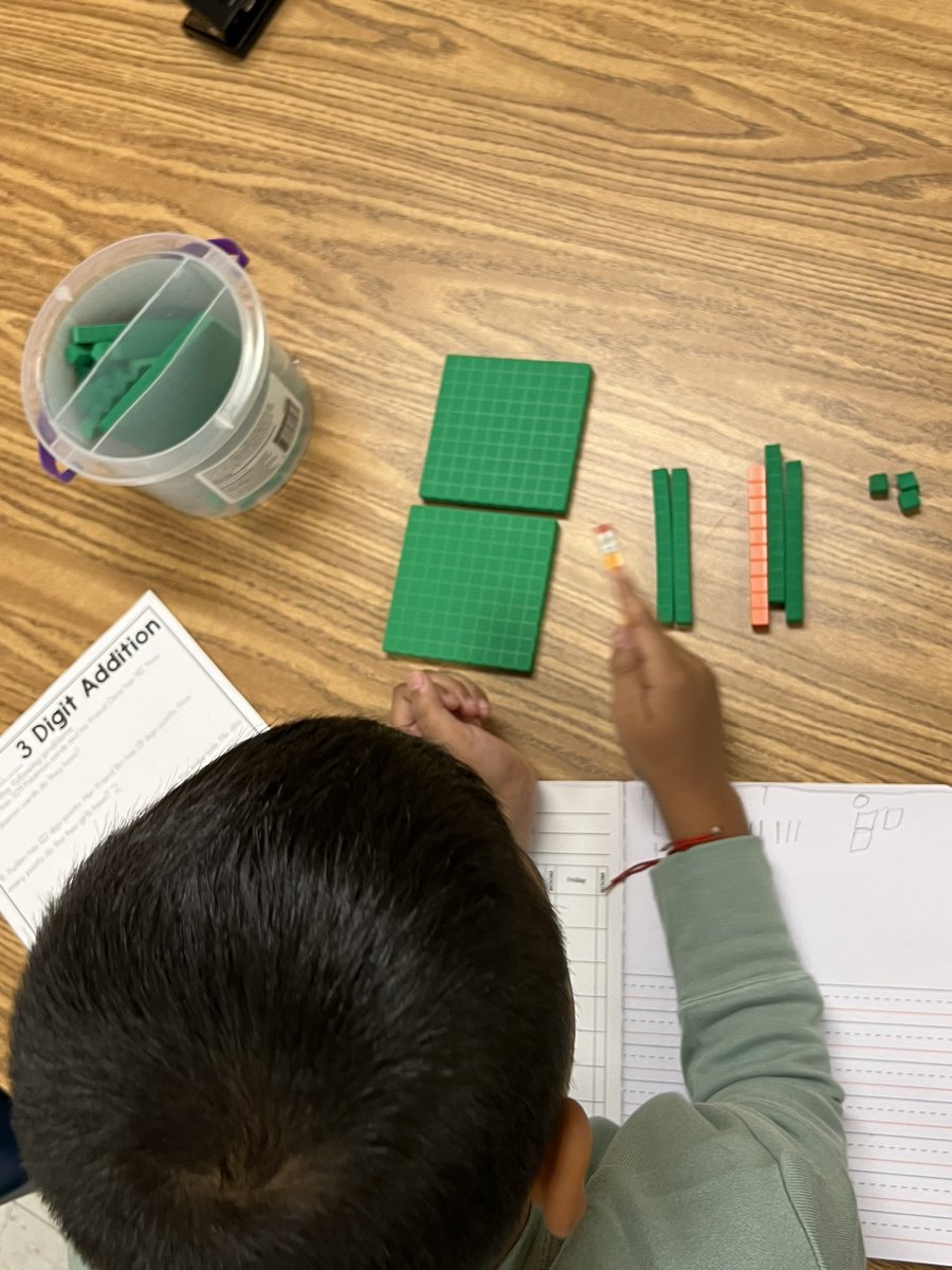 Modeling CSA strategies to find the sum of three-digit addition word problems. #secstrong #hawkceptional #SMPL