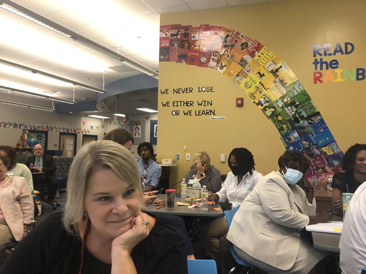 LynnStewartK12's tweet photo. Get out the βSuperman Capesβ @Vtss_ric we appreciate π«°π«°π«°you as our thought partners β¦@KimDupre7 #VTSSatWork @kyanek1 @WillardModelES @LakeTaylorHSNPS @1300pandanation @RBowlingVA https://t.co/GPGyWOevAJ