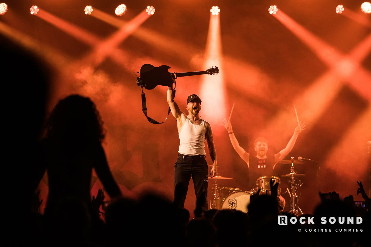 Spine-tingling. That's the only way to describe @AsItIsofficial's incredible set on the Festival Republic Stage at @OfficialRandL tonight bit.ly/3AqQ367