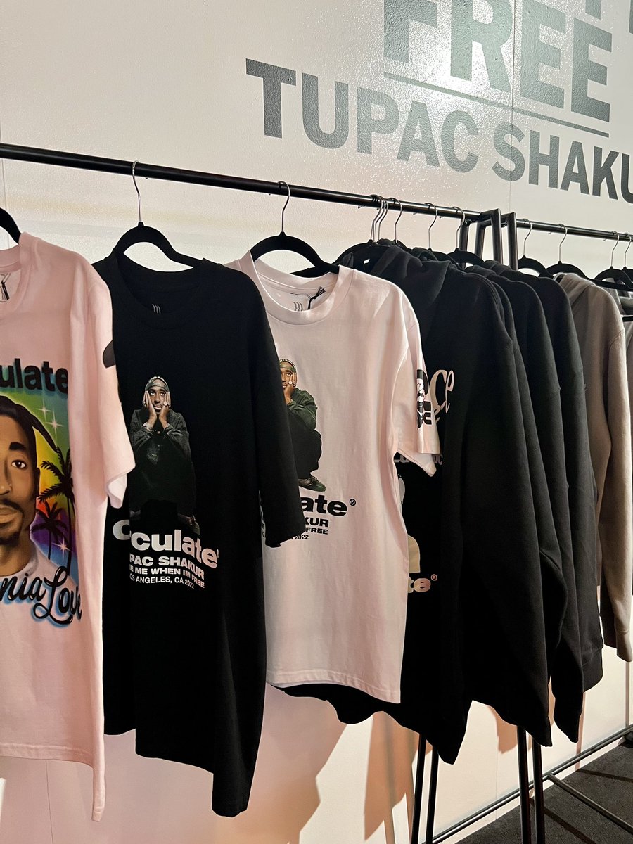 YoungCorey's tweet image. . @circulate x @2PAC now live at the Wake Me When Im Free museum in DTLA. All info on the museum can be found here —-&amp;gt; wakemewhenimfree.com