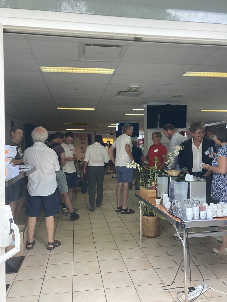 martin_chaize's tweet photo. 2ème jour de l’Université d’Été de Régions et Peuples Solidaires avec @agir_unis  :
_ la sécurité alimentaire et énergétique dans nos régions avec @StephaneLinou , François Alfonsi, et @ChantalCertan 
_ le logement : quid des résidences secondaires avec Jean-Félix Acquavid https://t.co/8NntoMv5UE