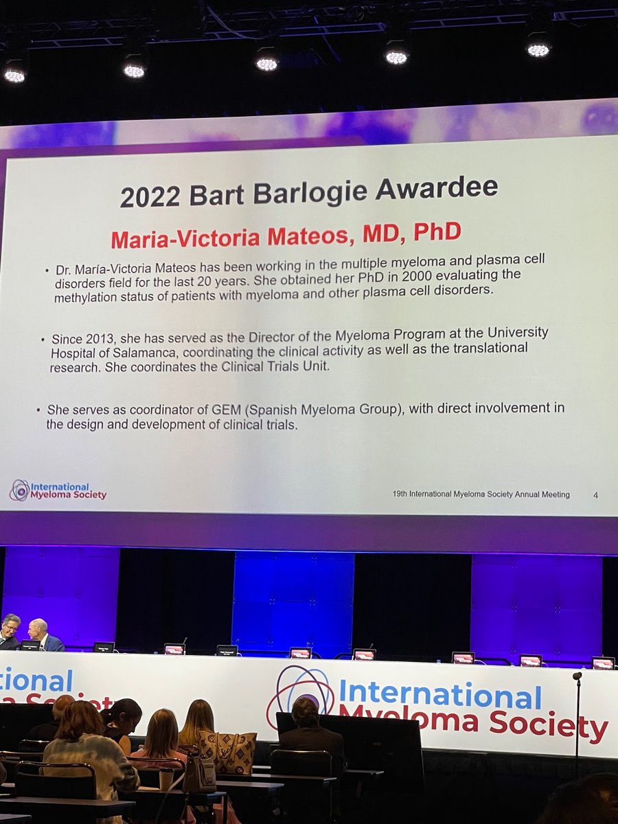 vhugo8762's tweet photo. Congrats Marivi, well deserved! Enhorabuena!! @mvmateos #ims22 the myeloma queen as per @Rfonsi1 https://t.co/Sh6KvsxXMw