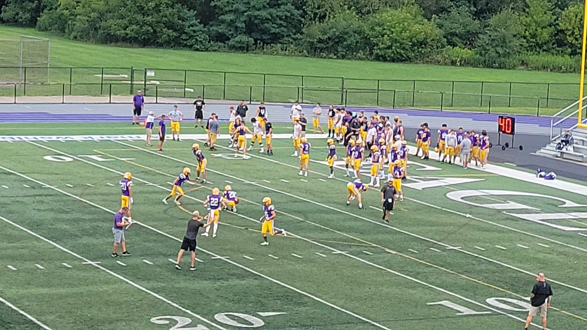 Getting set for #hsfb on @WOBLWDLWSPORTS  - @medinaathletics visits @avoneagles  on WDLW 98.9/1380/wdlwradio.com & on the  GoldCountry/KoolKat app!