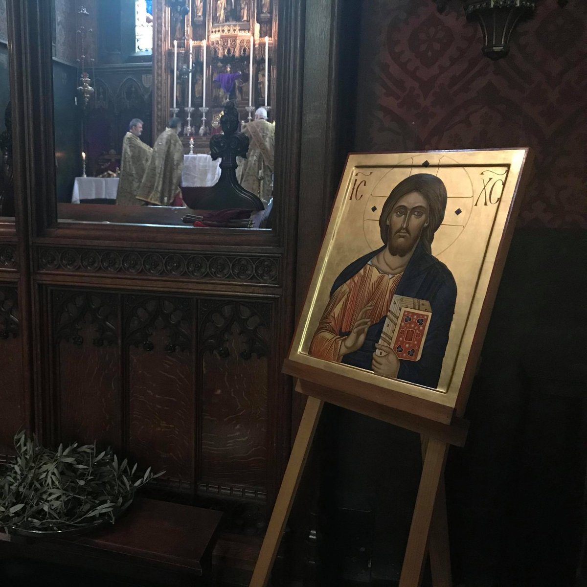 RobinGibbons2's tweet photo. Night Psalm
The darkness is my help 
Hiding from my sight those
Evils I have done by day 
Yet You my Lamp and Light;
 leave no shadow unshone, no cause undone
For You teach me that even  by night 
You seek me out not to chastise
But to teach and heal.
Have mercy on me! https://t.co/i6Q8e8dQm2