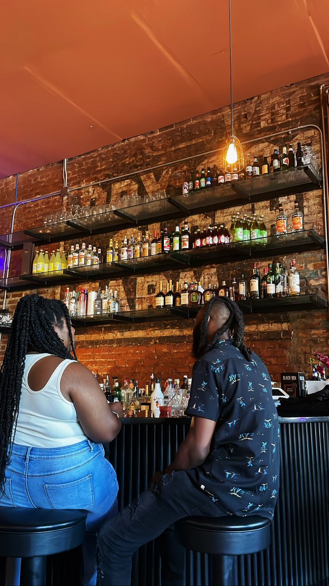 What’s you &amp; your significant other’s go to cocktail at the bar?