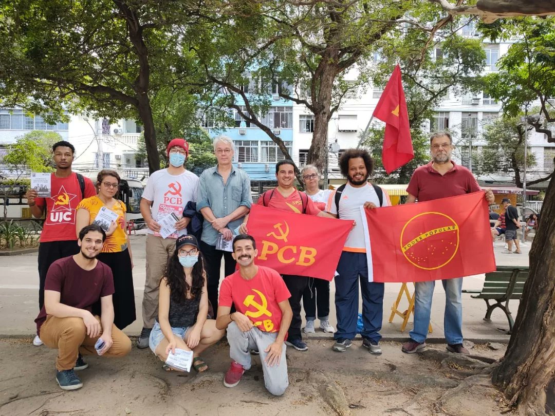 gabrimarquespcb's tweet photo. Os primeiros materiais chegaram, camaradas e amigos(as)!
#NovosRumos #PorUmRioSocialista #Vote21 #PCB21
#EduardoSerra21 #HiranRoedel211 #SofiaManzano21 #GabrielMarques2123
#Coqueiro21100
#PoderPopular #PCBRJ #PCB100anos #Eleições #Eleicoes2022 https://t.co/Sm9NqdhQDA