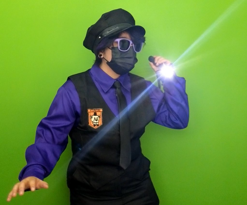 JellyTubbyALT's tweet photo. Edit these pictures of me in a purple guy costume for a chance to be in a YouTube video 👀 https://t.co/g0pclSJCPY