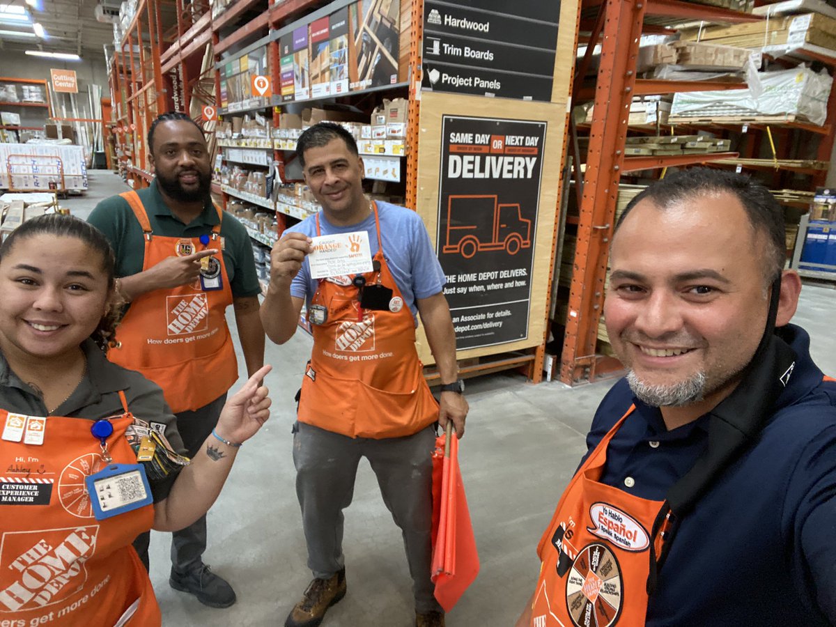Safety bravo recognition for Trebon, Jack D (US) and victor, they did a great job following the zone of safety.