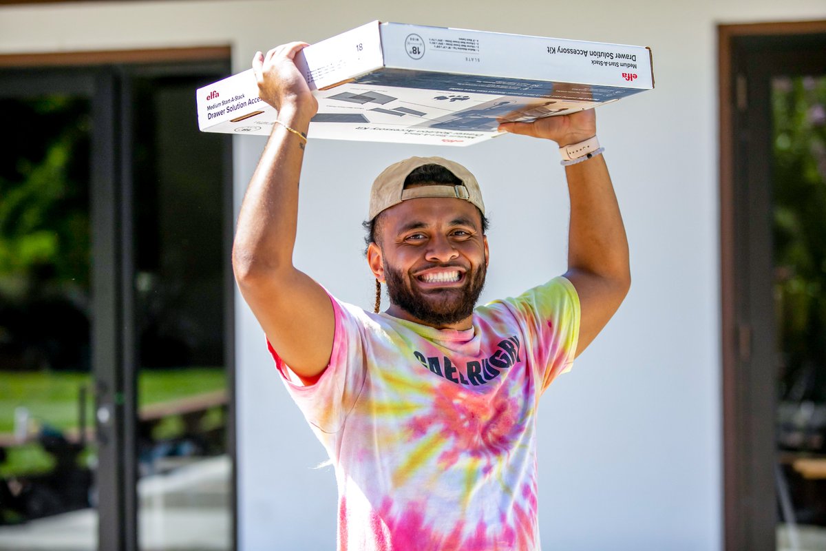 stmarysca's tweet photo. Successful Move in Day Gaels! #imagael #gogaels https://t.co/qY89Stk1o9