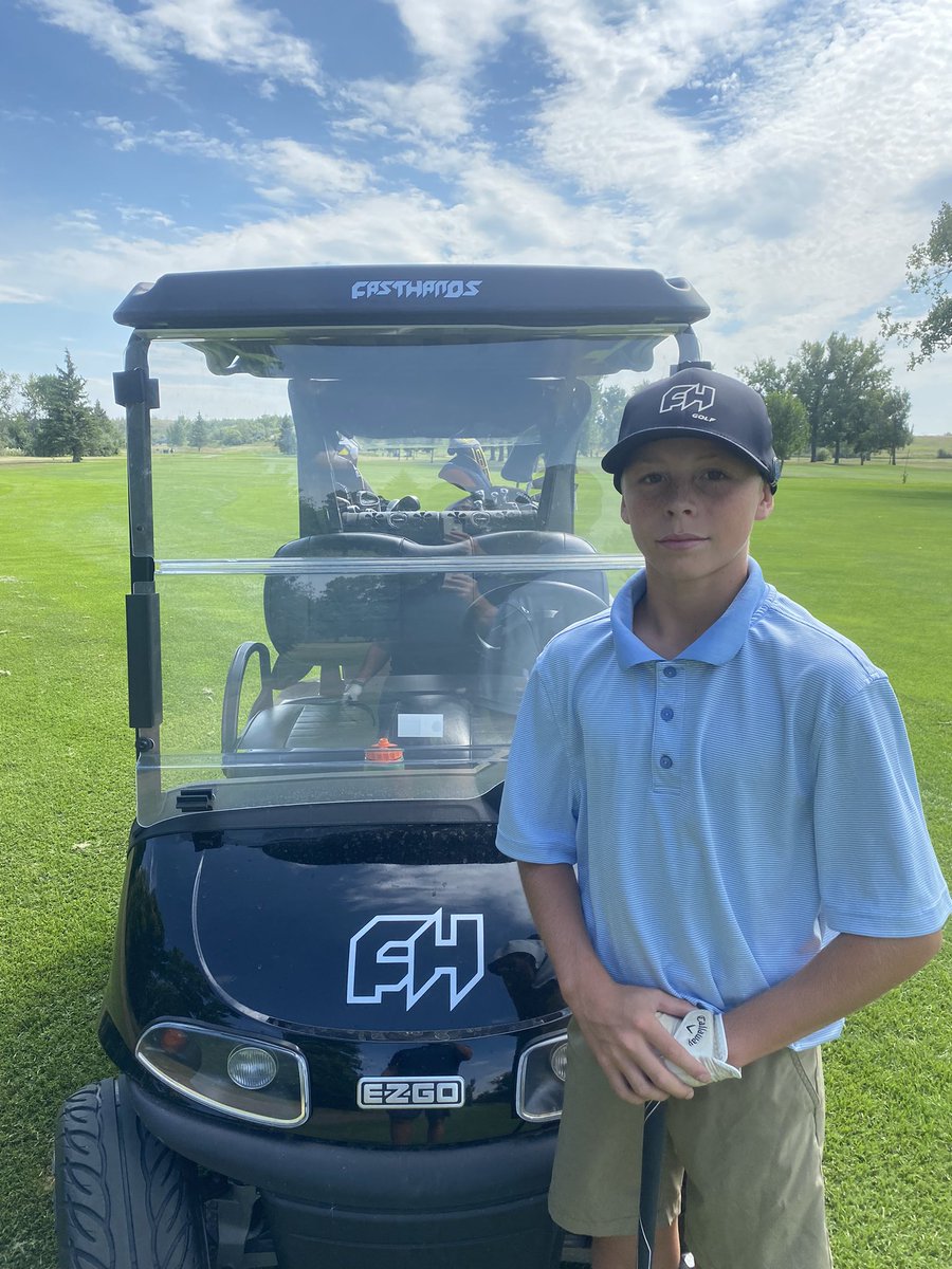 darcyhenry22's tweet photo. @FastHandsFH out for a round at @EstevanGolf 
#FHGolf #FHHockey https://t.co/TO6eaOGCSV