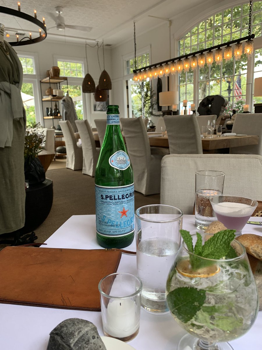 pickeringenergy's tweet photo. Early check-in for a snappy spritzer #FridayRollCall - a red screen day won’t get us down - let’s go #EFT!!! https://t.co/fjQ3qFZ9K5