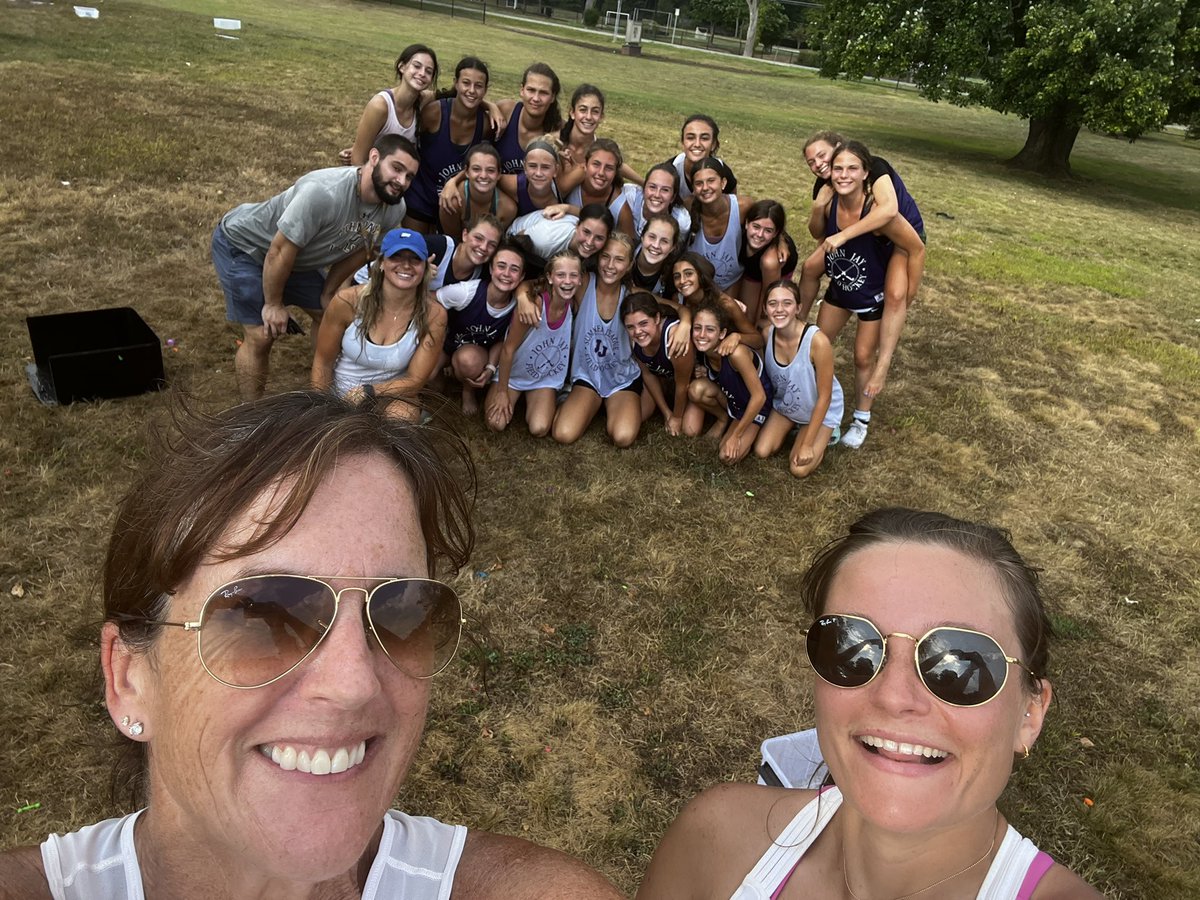 although the rain and thunder delayed our practice, our athletes still got in a team bonding water balloon fight 💦 Confused as to why I was the biggest target BUT I’ll take it as a good thing