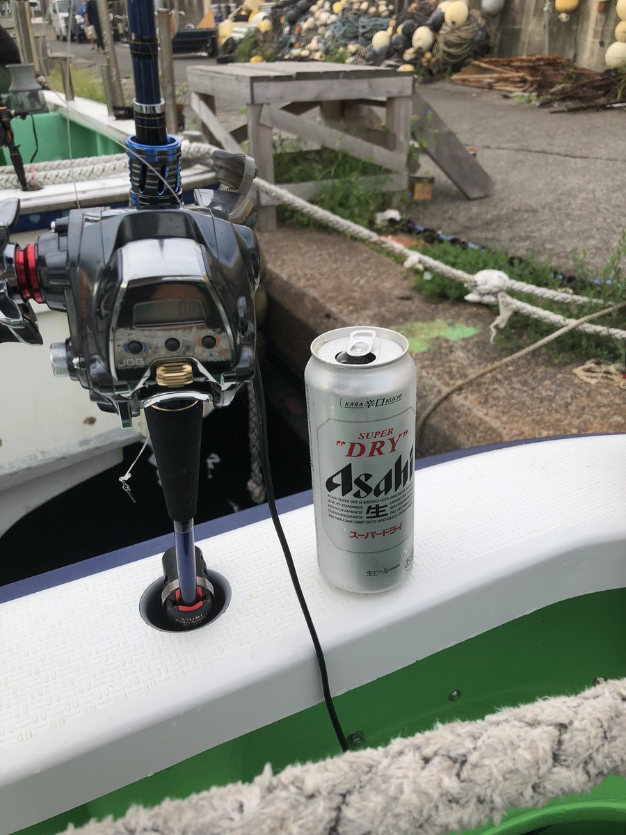 恐縮の大艫！
魚＆酒ともに5本目標のつもりでしたが、これは魚だけツ抜け目標に切り替えねば。