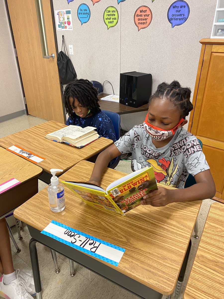 Chalkley 5th graders love to read! <a href="/Chalkley_ES/">Chalkley Elementary School</a> #chalkley #oneccps