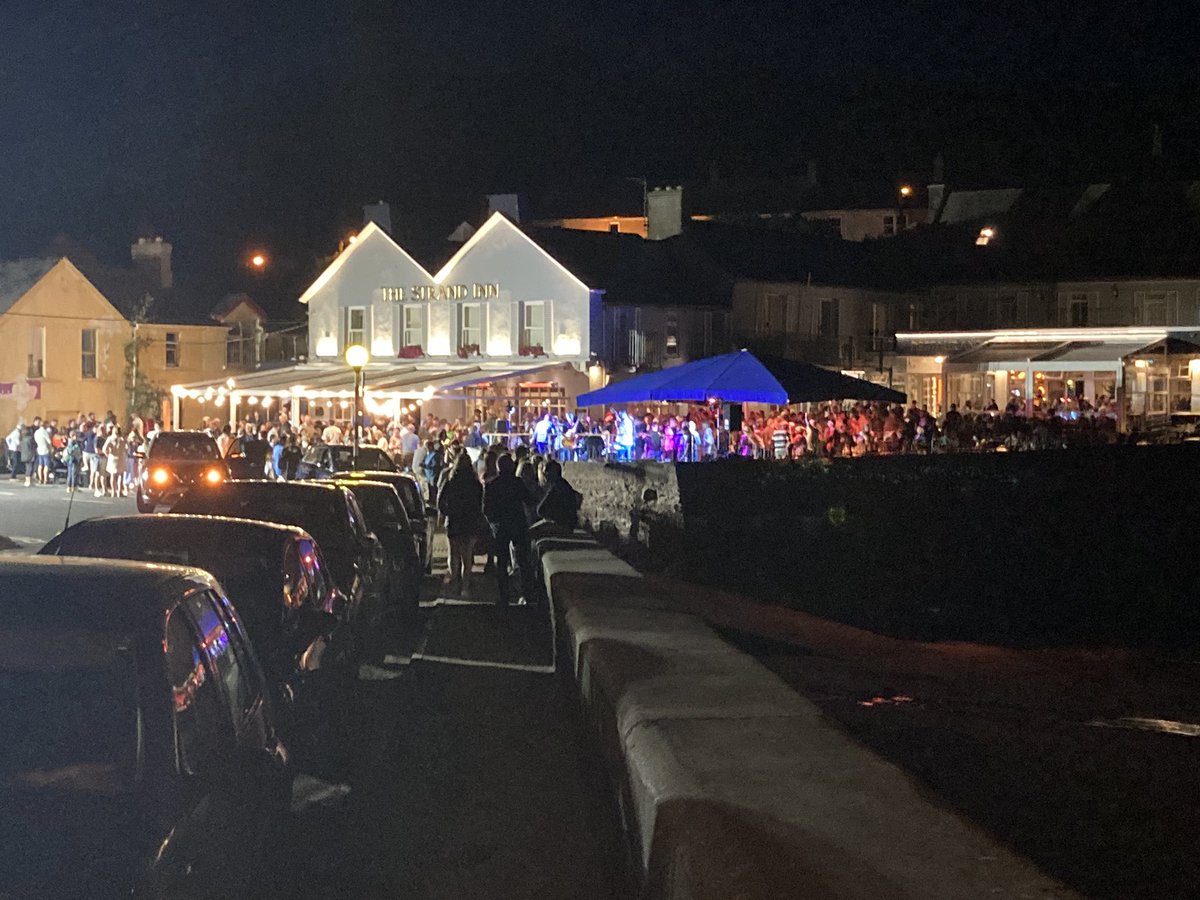 aoibhin fallon (@aoibhinfallon) on Twitter photo Bluegrass!! Bluegrass!!