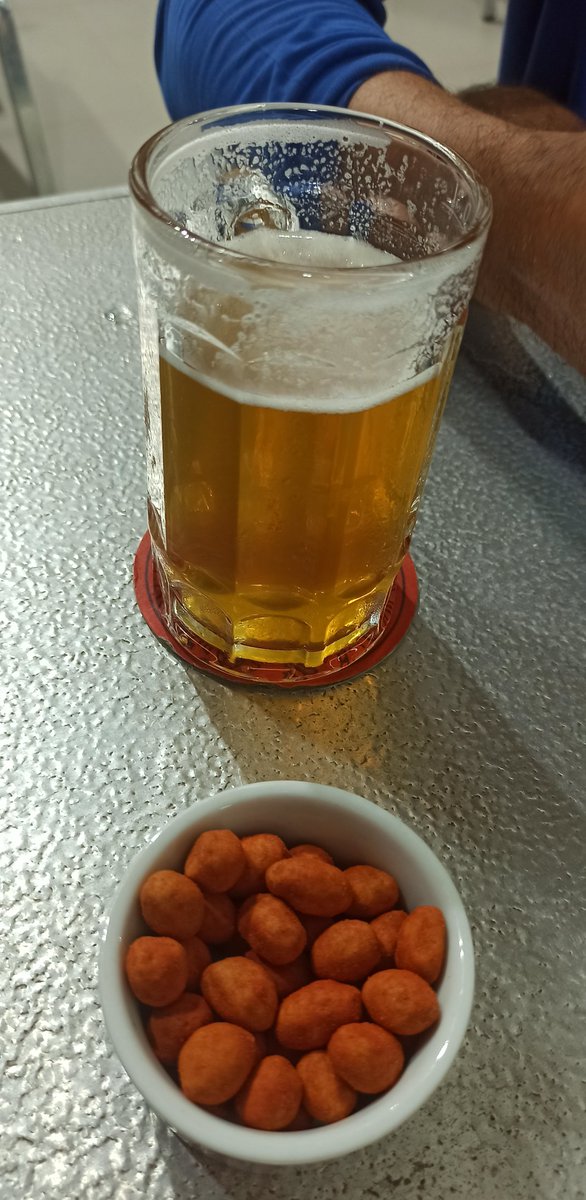 May_Sabat's tweet photo. 🍻 https://t.co/MVr6vMHK04