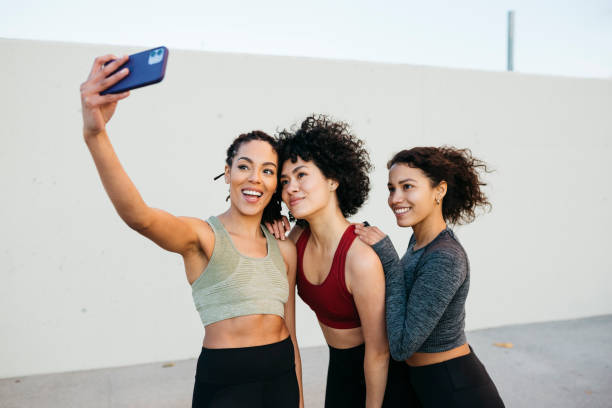 OnetoOneFitness's tweet photo. There are tons of benefits that come from personal training, like reducing fat, increasing muscle, lowering stress, and being part of a healthy community. https://t.co/dL85b5K0mU