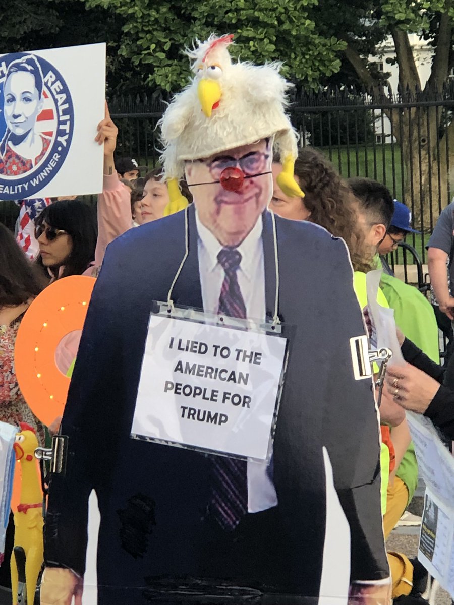 BKiddo0725's tweet photo. @KremlinAnnex I was fortunate to be in DC and see u guys in action. 🥳🙌🏼🔥#kremlinannex https://t.co/pLbi8wpZrc