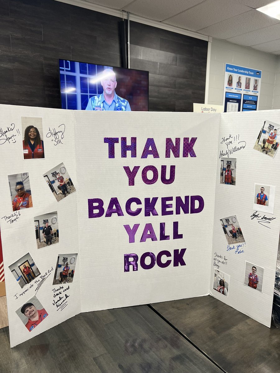 We Celebrated our Backend @2621 with Gifts n Luncheon #littleenginethatcould 😊