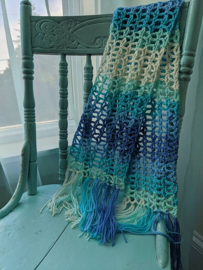 _Mikrathene_'s tweet photo. We have relisted a few of our scarves! It's going to be getting cold soon! Come check them out!
You can get this one here!
https://t.co/BiysoEo45x
#Indoors #Fashion #Dress #FormalWear #FashionAccessory #Mannequin #HumanRepresentation #StudioShot https://t.co/kAKb2zAsHu