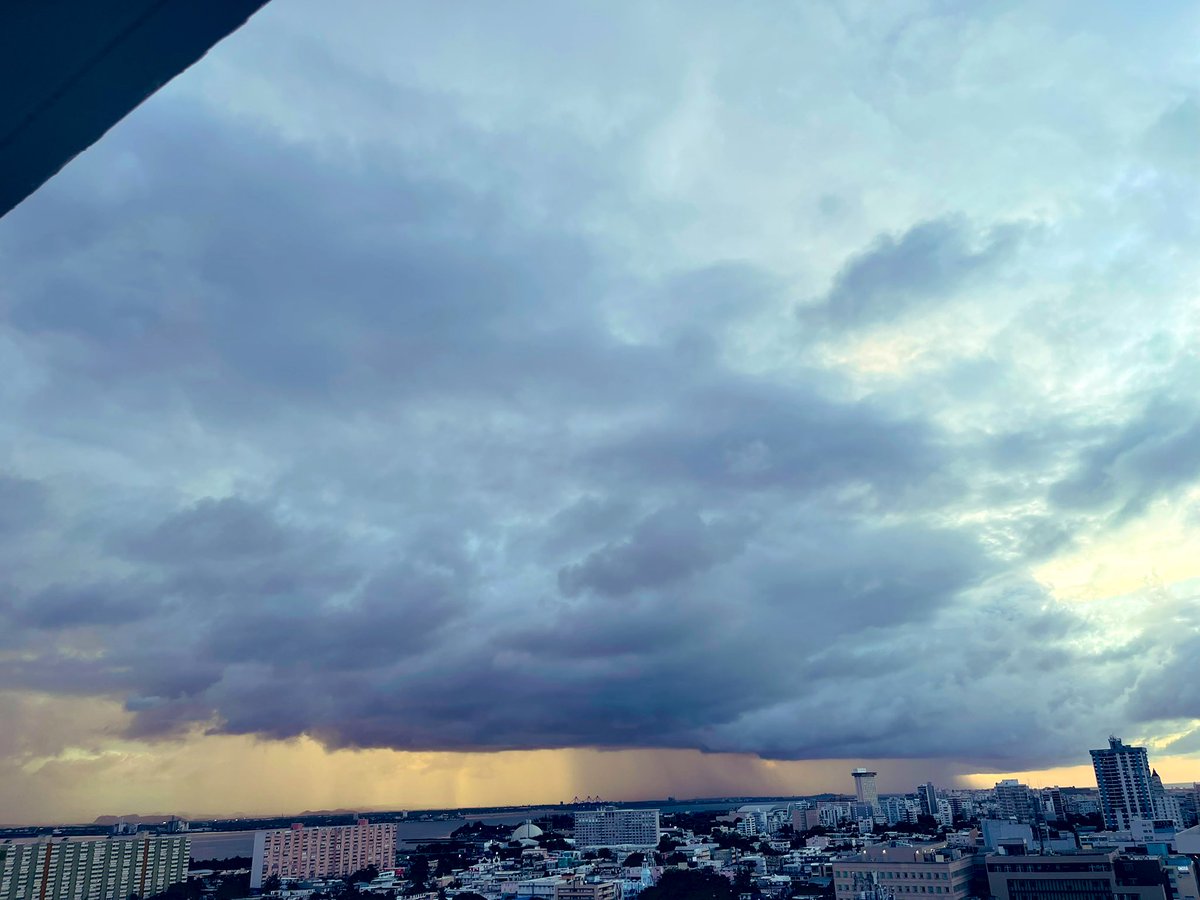 24Solimar24's tweet photo. @DeborahTiempo 🌫🌧 https://t.co/obzmMQNDBs