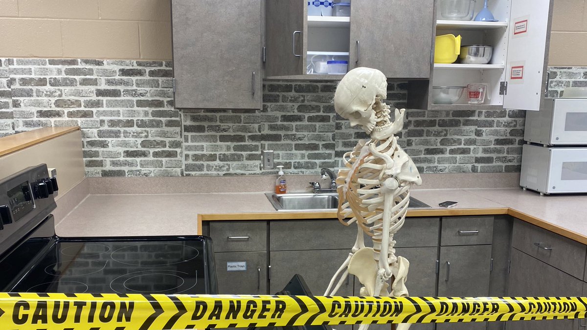 Emily Beye tweet media