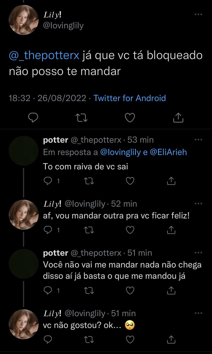 ritaqskeeter's tweet photo. SPOTTED 📣

E quando eu falo que triângulos amorosos reinam por aqui eu não estou exagerando… parece que Potter está mudando um dos cantos de seu triângulo… pq toda essa confusão me cheira a tesão reprimido… don’t you think?

@_thepotterx https://t.co/l6KYnoND3j
