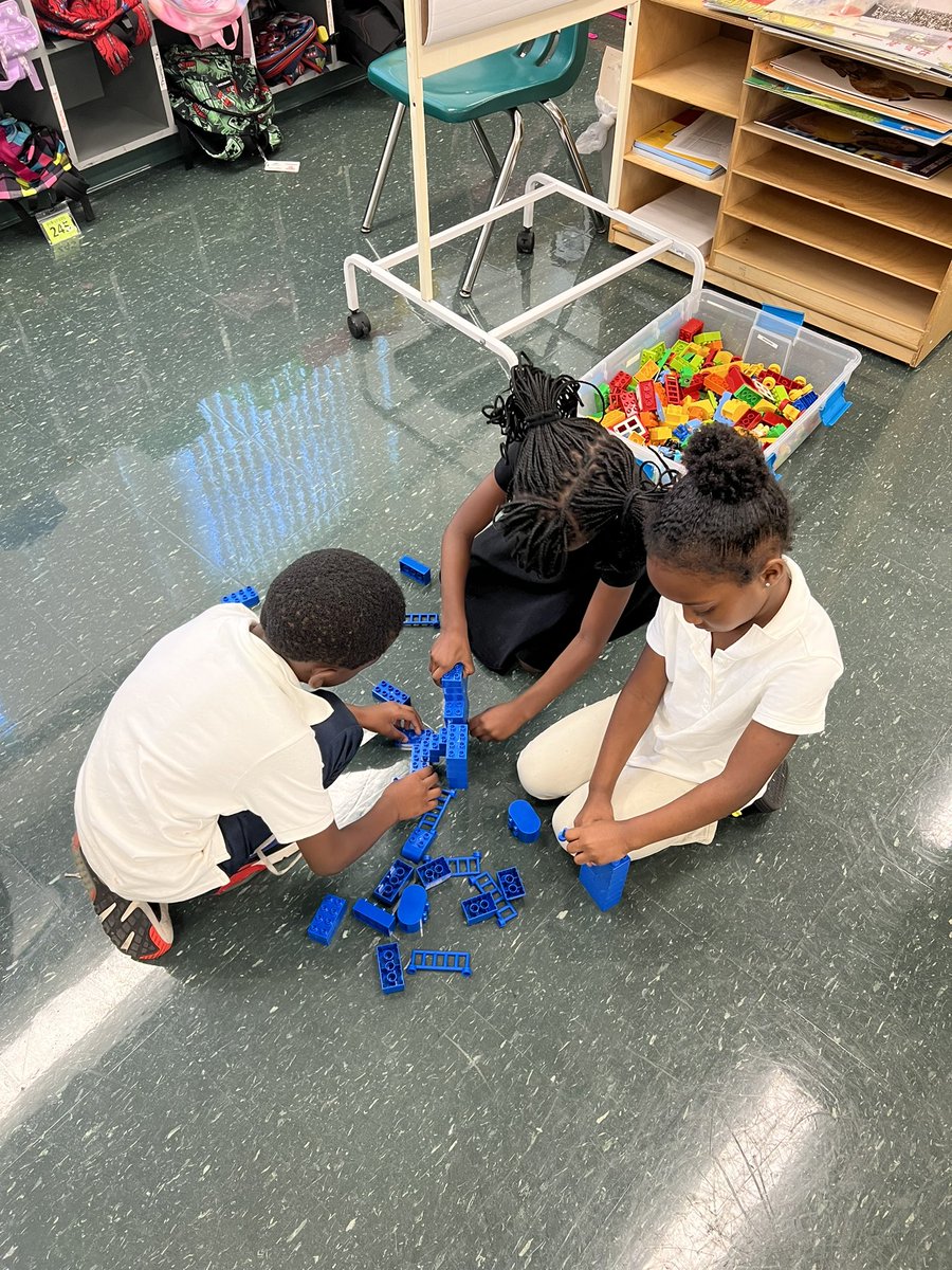 Riverwalk STEM Academy @ Just Elementary School tweet media