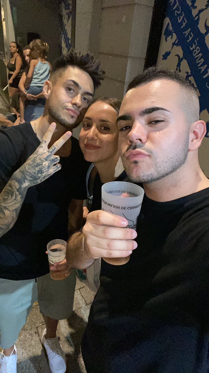 dturegano98's tweet photo. apadrina un roncola🤝🏻 #copasolidaria #fmbib 💙🤍 https://t.co/GNO3eYnvQ5