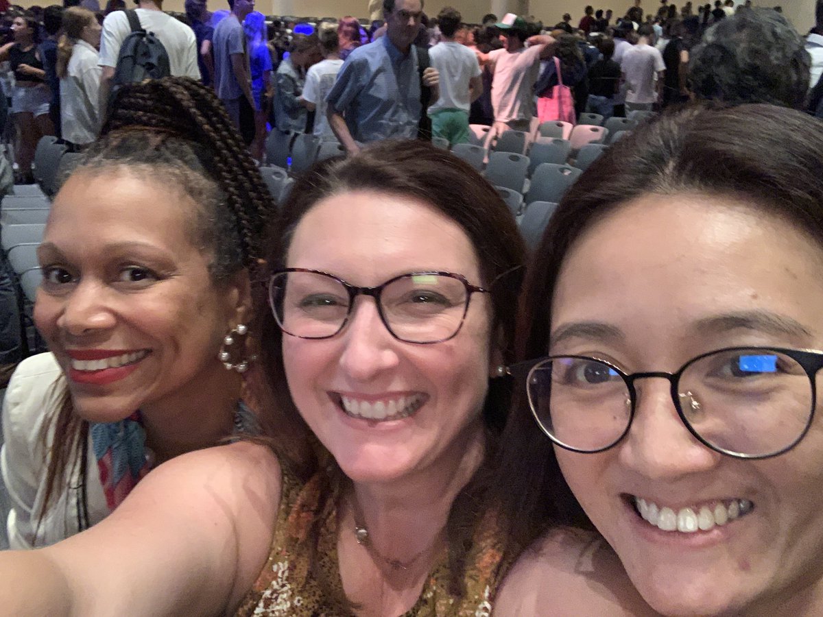 GinaLuttrell's tweet photo. Three @NewhouseSU Associate Deans smiling big as we welcomed the class of 2026 to @SyracuseU 🍊💙 @HuaJiangSU @rockellabb #TeamNewhouse https://t.co/HmlyzOm4nY