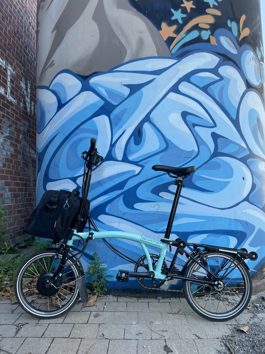 HappyFietsCA's tweet photo. #FridayVibes with Ohms the electric @BromptonBicycle at @EGBrickWorks #LifeIsARide https://t.co/YncnOmOLDi