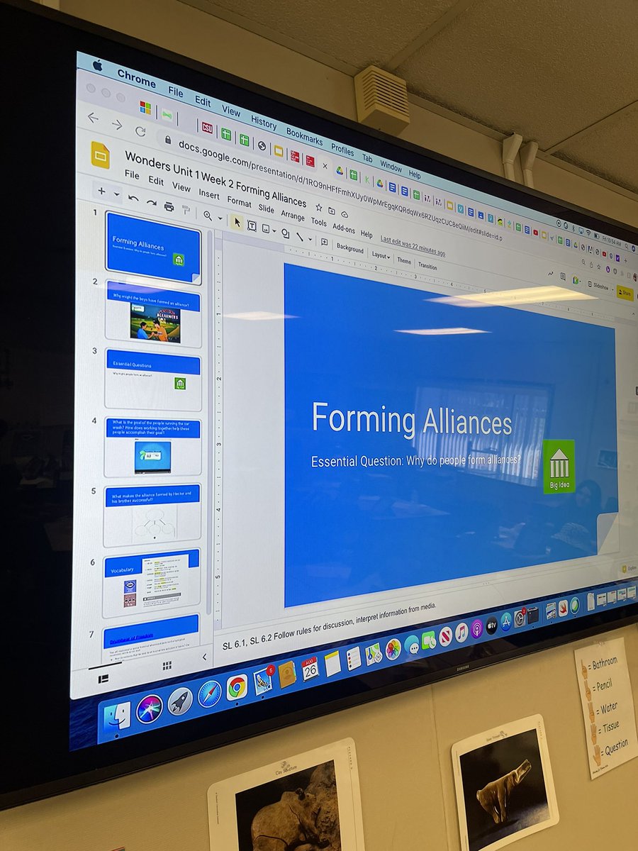 LisaLop40562397's tweet image. Applying depth and complexity to@literacy using wonders and Nancy Fetzer! Our focus is language of the discipline. #bsdgate #BSDtogether