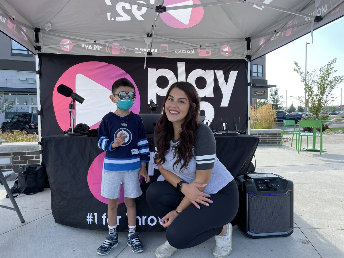 Candy_BSP_RCIC's tweet photo. @play92regina @UnitedWayRegina It was great meeting everyone too! Thanks for all the photos! And chance to see all the action to the voices we hear on the radio! https://t.co/PxjUgQTSOV