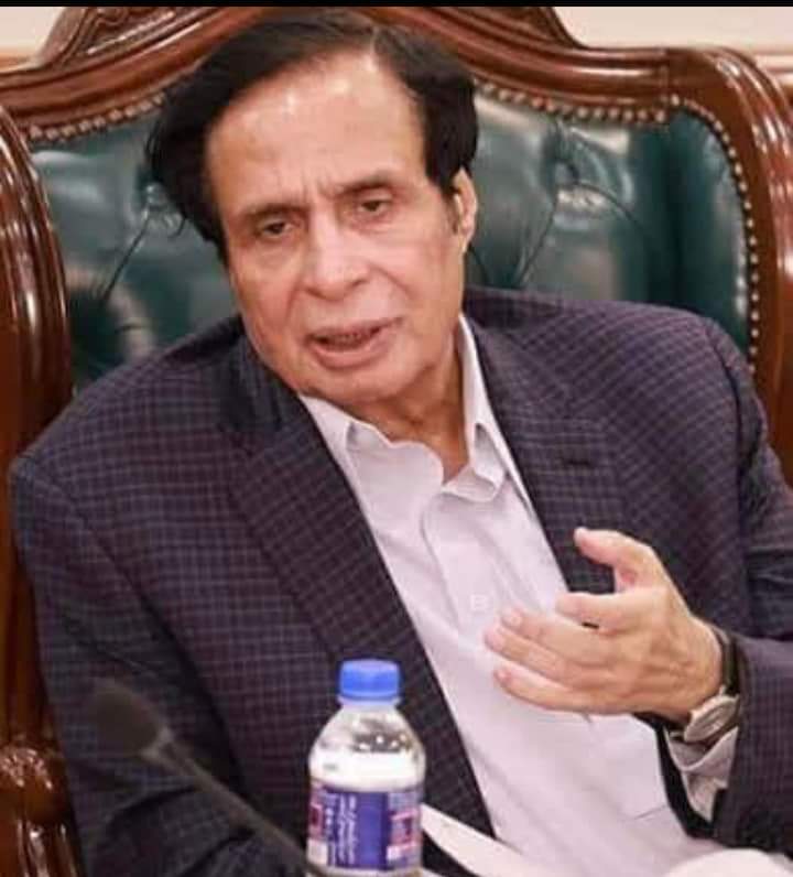 EHTISHAMULLAH_R's tweet photo. حکومت پنجاب کا سیلاب سے جاں بحق ورثا سے مذاق اور زخموں پر نمک۔پرویز الہی کے دیئے گئے تمام چیک کیش نہ ہوئے ۔فوٹو سیشن کی تقریب میں احتجاج پر بستی احمدانی ڈی جی خان کے سینکروں متاثرین پر مقدمات درج کیئے گئے تھے۔
#Shameless #ShameOnYou #flood https://t.co/gJwBBnLMmc