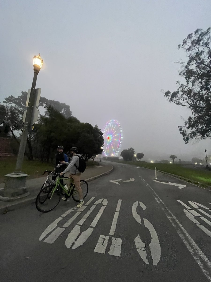 romyilano's tweet photo. Allll the way to ocean beach #criticalmass #sfcriticalmass #criticalmasssf https://t.co/jBCEXwHbD1