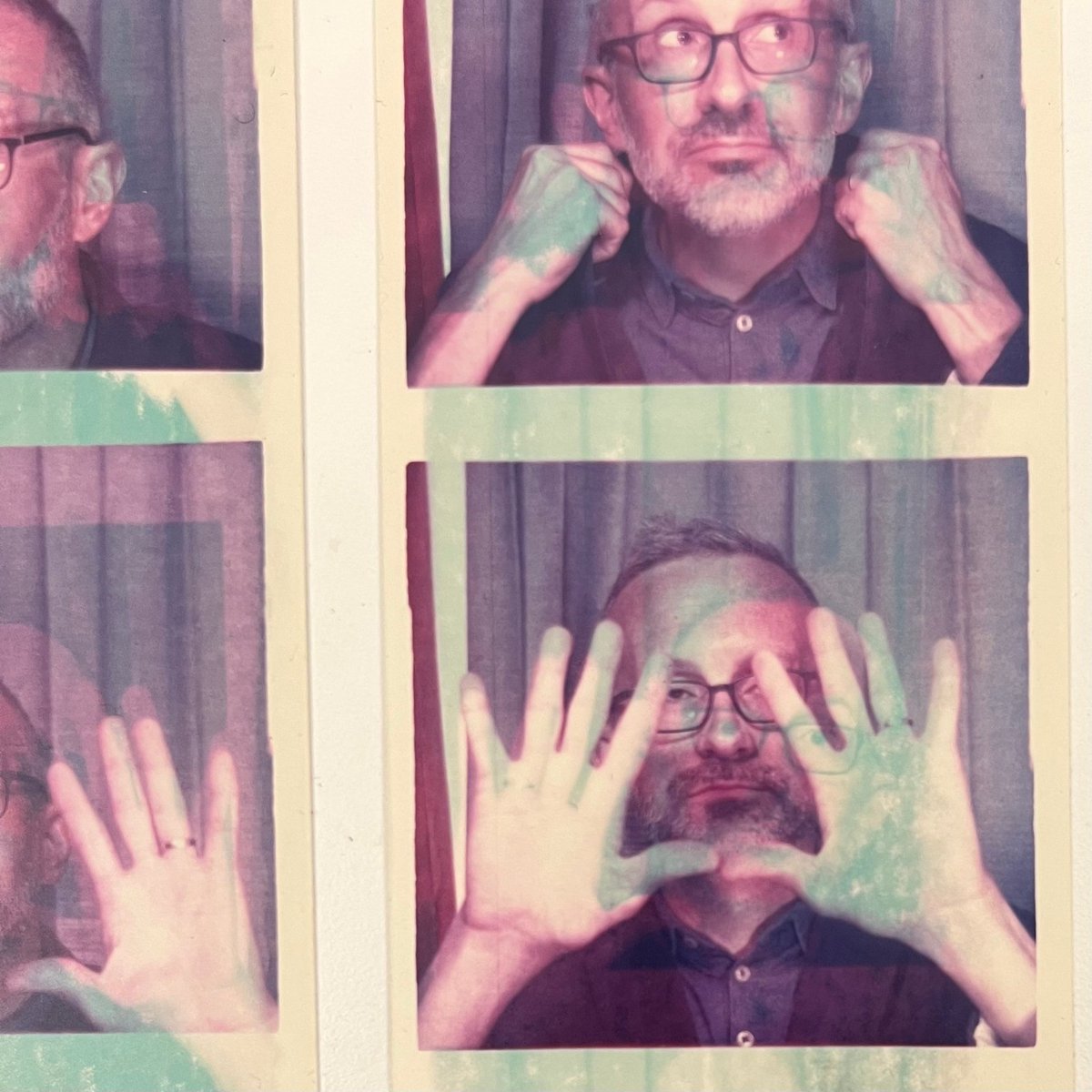 Photobooth.net tweet media