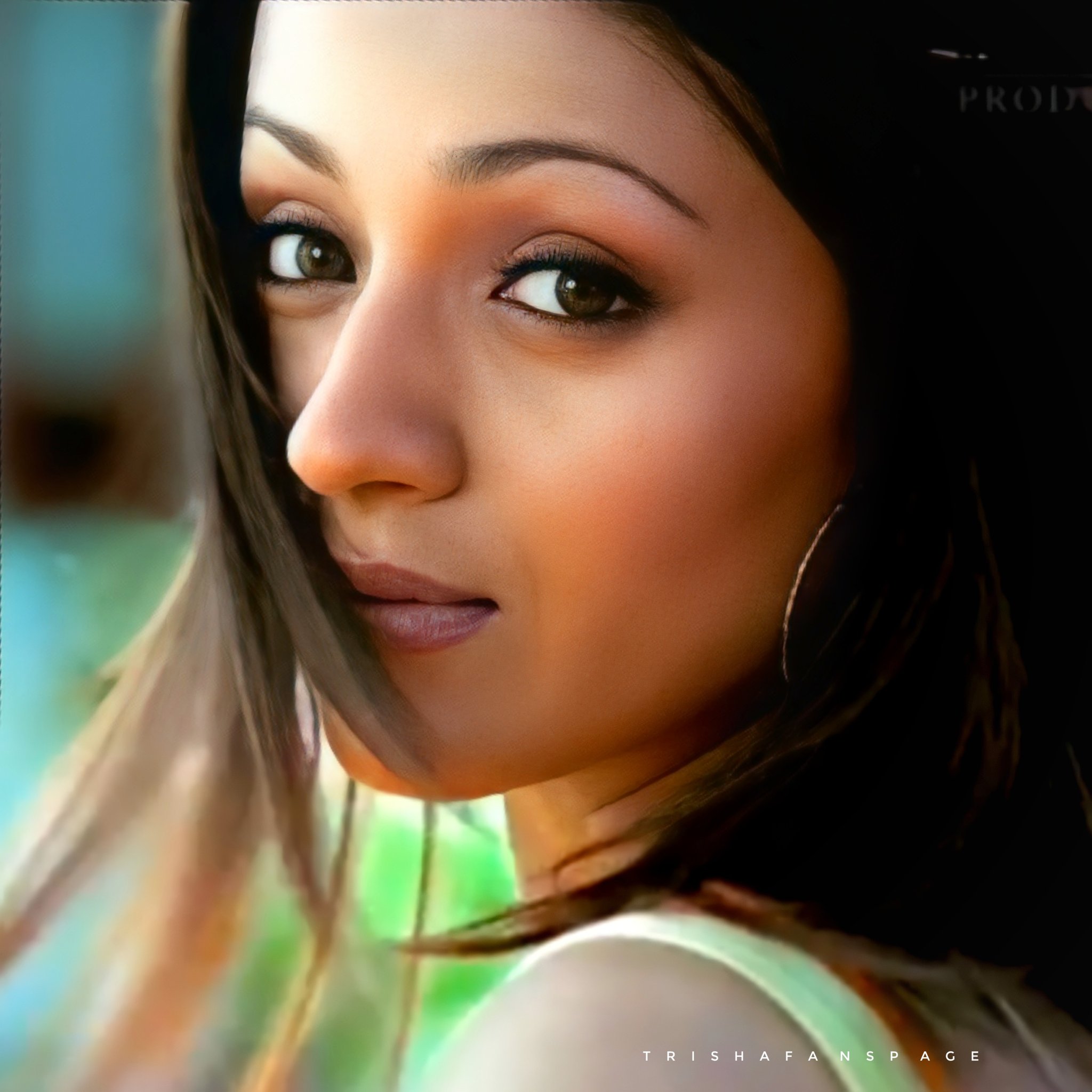 FbI1EhGaAAAsrMV?format=jpg&name=large