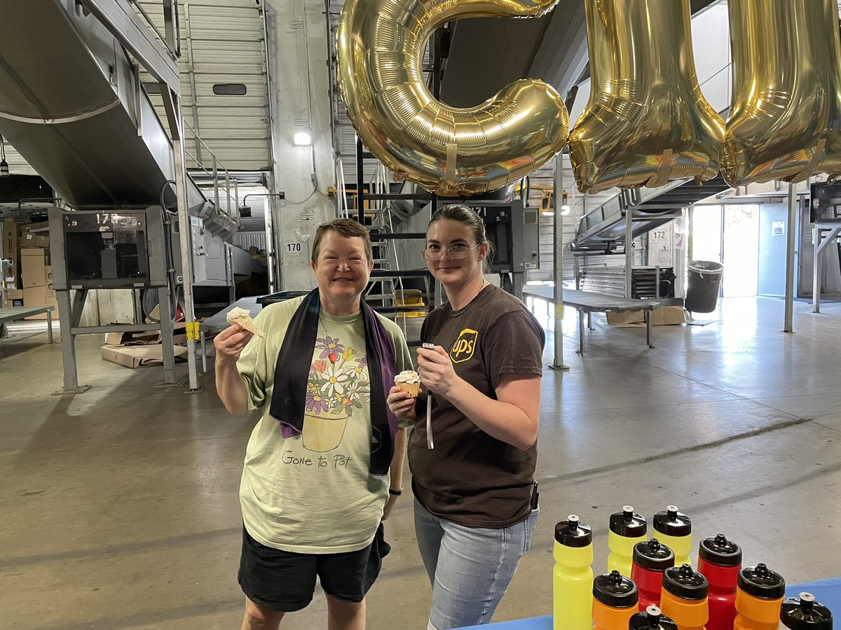 Indy_Twilight's tweet photo. What an honor it is to celebrate 115 Years of Service! The Independence Hub celebrated UPS Founder’s Day in great fashion. Thanks to all of the great @UPSers who show up and get the job done. @KenSeader @joeboyleups @RedRiverUPSers @RedRiverWomen @CarolBTome #BeUnstoppable https://t.co/eirTIfHRNn