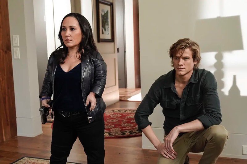 MacGyver's tweet photo. Happy birthday to the very talented Meredith Eaton who plays Matty Webber in #MacGyver ππ
@MerEaton #mattywebber #mereditheaton https://t.co/EqUZG4LJEz