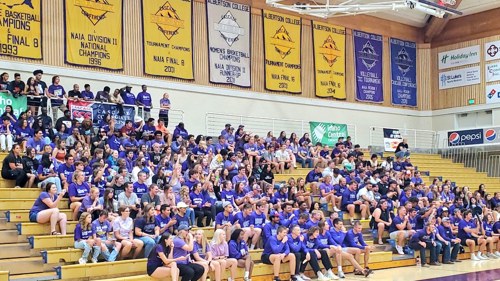 Colby_Blaine's tweet photo. FANTASTIC Pep Rally Tonight for ALL @collegeofidaho Students hosted by @yotespc! LOVED the ENERGY tonight 🔥⚡️

Cant wait to get out and support all of our new &amp; returning students! Cheers to a GREAT year! 🟣🟡
#ComeWinWithUs https://t.co/G7j4ENdZn5