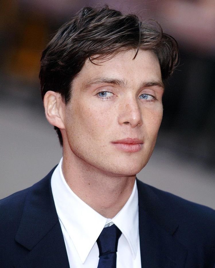 hourly cillian tweet media