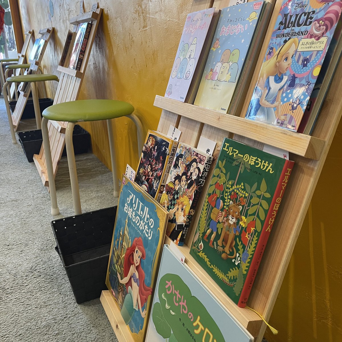 ta2kick's tweet photo. 味わい深いpopも見どころ���す
#キッズジョブチャレンジ
#糸島
#虚屯出版
#maebarubookstacks https://t.co/lEnVNm8bUA
