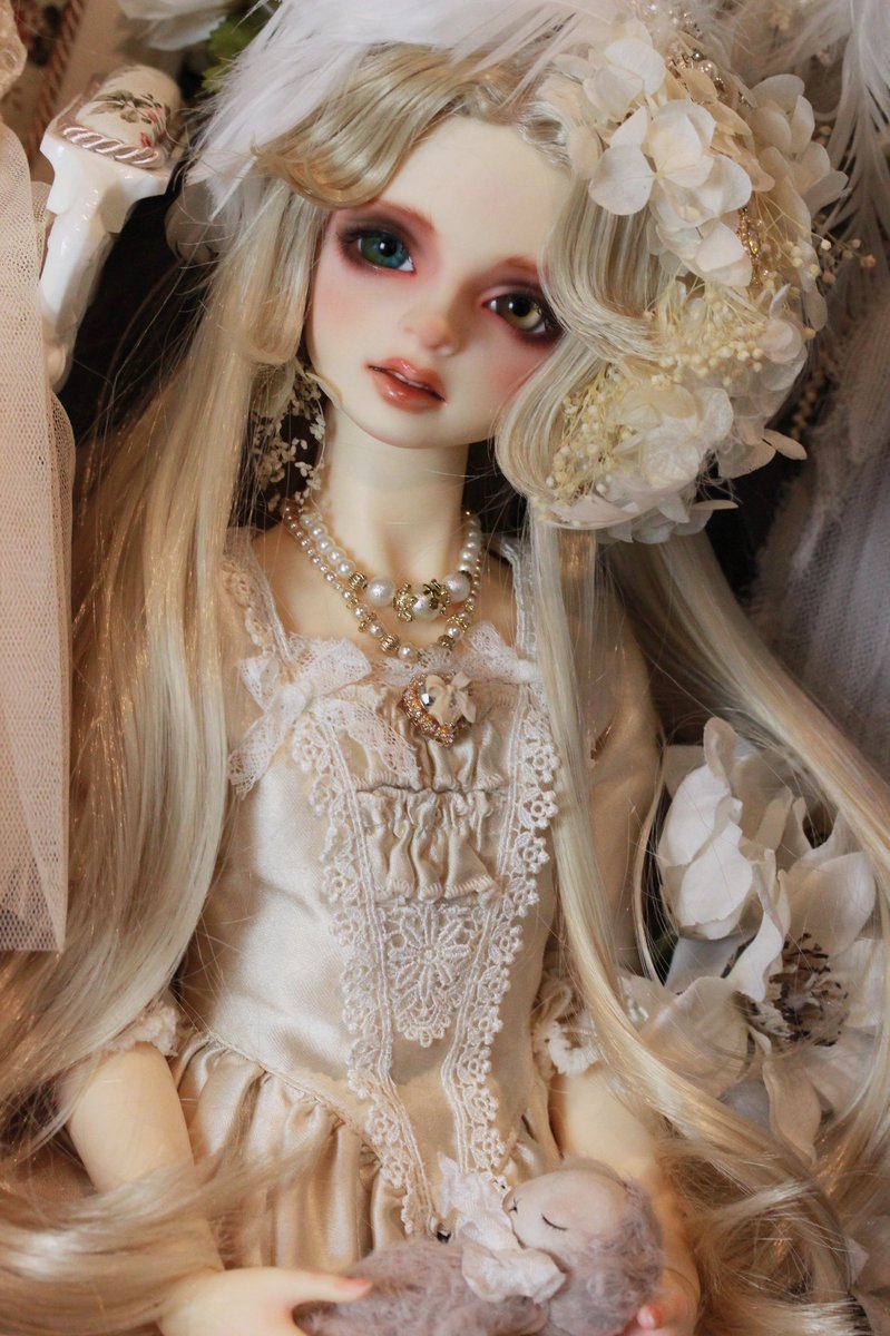 shiki6543's tweet image. アリス髪型変えた(o´艸`)
誰も似合わなかったウィッグ、、さすが難なく被りこなしてくれた(o´艸`)
ドレス(@ancienne_sk )様

 #ancienne
 #SDミシェル