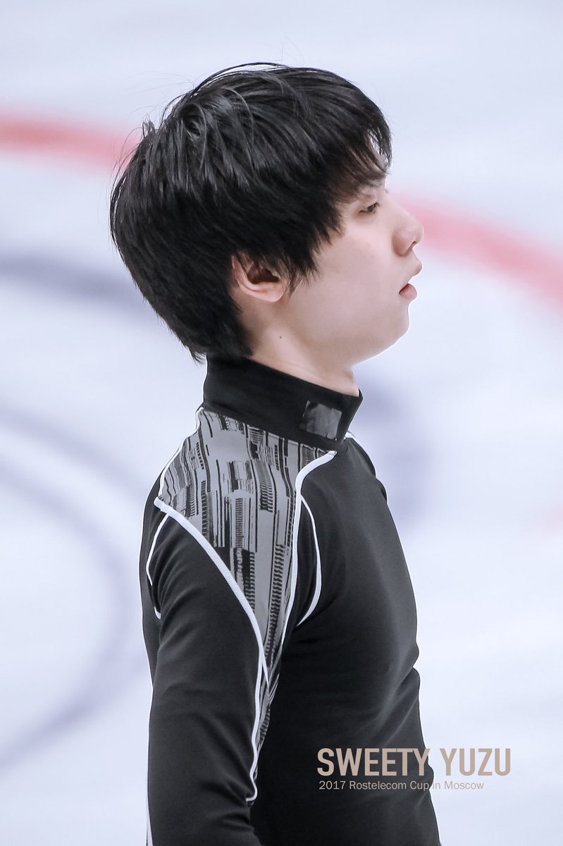 sweety_yuzu's tweet photo. #羽生結弦 
#羽生结弦 
#YuzuruHanyu𓃵 
#HANYUYUZURU𓃵 
#Rostelecomcup2017 https://t.co/UvKg4lhYs0
