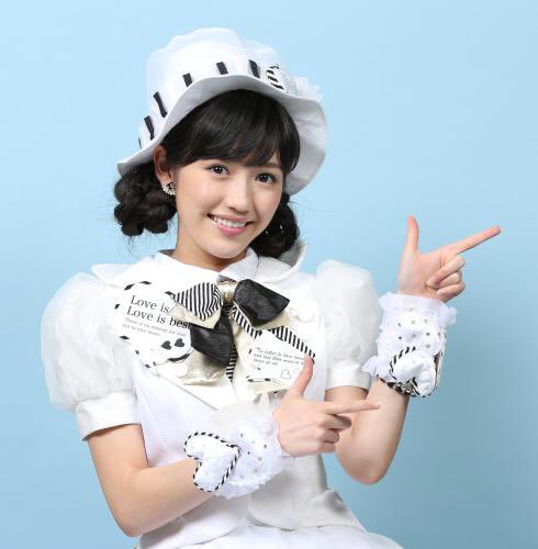 gingerale_z's tweet photo. 「心のプラカード」発売から今日で8年か。まゆゆ可愛いくてAKB48の楽曲では特に思い入れがある曲。今でも好き。麻友さん元気かなぁ。
#渡辺麻友 #まゆゆ https://t.co/saDKmp9DqV