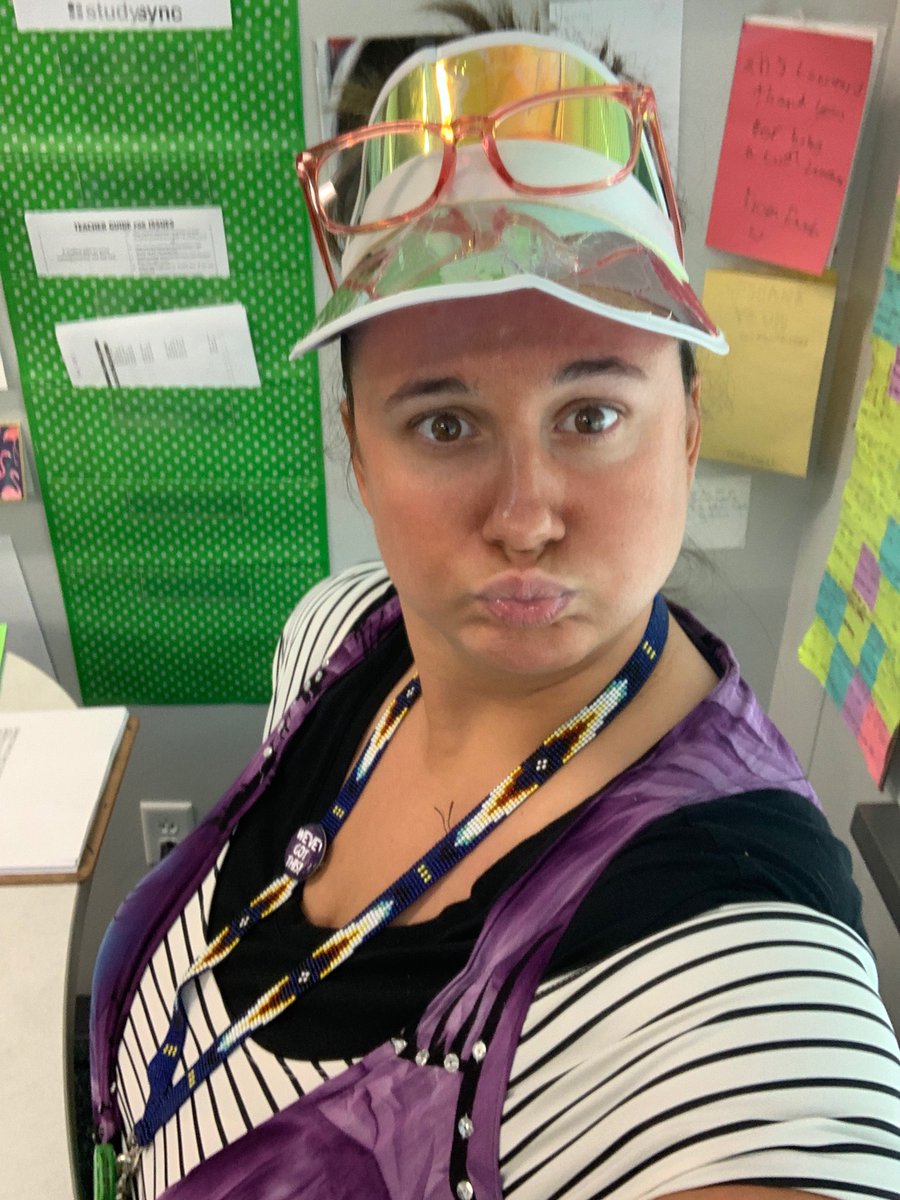 KoriLunceford's tweet photo. AC100 pod with 100% participation. #freshfocus #houseofexcellence #WeareVR #GoBirds @StucoEaton @EatonHighSchool @jjenn_higgins https://t.co/8hZV4VCIvt