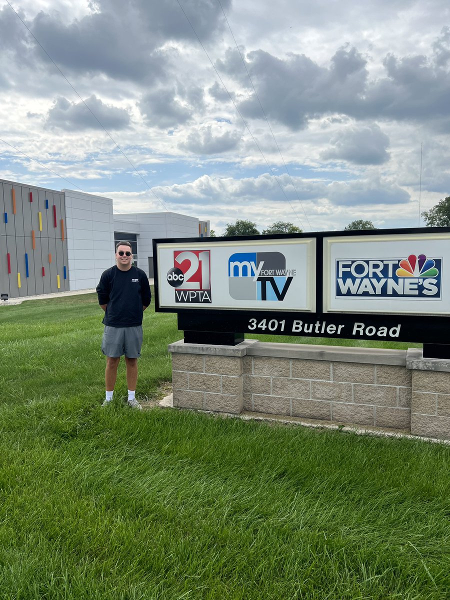 AlexNullTV's tweet photo. Some personal news: I am very excited to announce that I will be joining @ABC21WPTA in Fort Wayne as a multimedia journalist!
I am very grateful for this opportunity and thankful to everyone who has helped me get to this position in my career.
I can’t wait to get to work! https://t.co/wzJ3oDGpbY