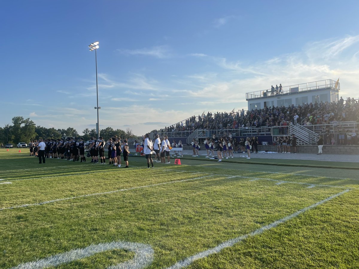 chanelcporter's tweet photo. It’s a packed house here at Hallsville as the Indians kick off the season hosting Palmaya. Tune into Sports Zone tonight at 10 for the highlights👀🏈 #SZFF https://t.co/PIA6LQbweh