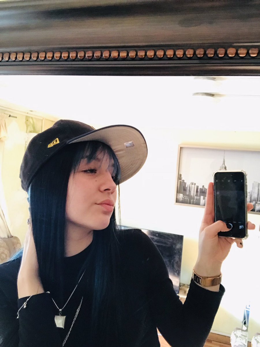 caspercitam's tweet photo. Y yo se que cometí errores lo sé, que tu mente a mi me dice vuelve, ya probé mejores sabores,,, dile a tu corazón que se mejore😋🖤👍🏻 https://t.co/4J0LEJiwLK