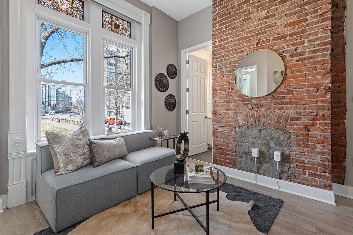 Urban Pace tweet media